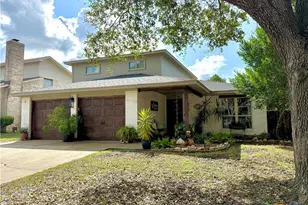 109 Perth St, Victoria, TX 77904 - Photo 1