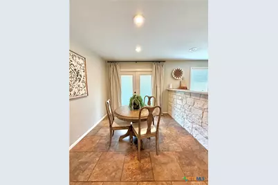 109 Perth Street, Victoria, TX 77904 - Photo 25
