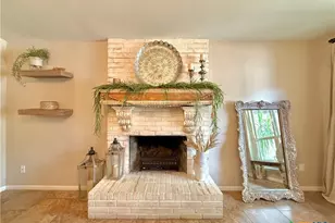109 Perth St, Victoria, TX 77904 - Photo 13