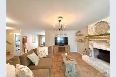 109 Perth Street, Victoria, TX 77904 - Photo 5