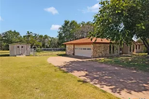 381 County Rd 4755, Kempner, TX 76539 - Photo 7