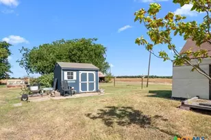 2888 FM437, Rogers, TX 76569 - Photo 17