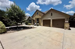 1404 Pioneer Dr, New Braunfels, TX 78132 - Photo 3