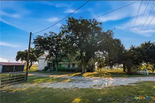 550 Beback Inn Rd, San Marcos, TX 78666 - Photo 5