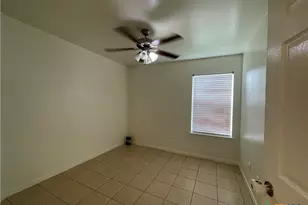 1905 Elms Run Ct, Killeen, TX 76542 - Photo 17