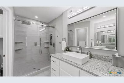 429 Laguna Vista, Seguin, TX 78155 - Photo 17