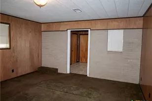 1209 E Morgan, Cuero, TX 77954 - Photo 23