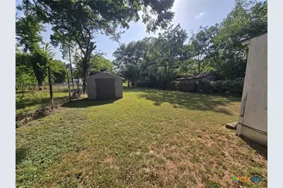 313 Commerce Street, Marlin, TX 76661 - Photo 9
