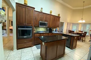 210 Ranchgate Trail, McGregor, TX 76657 - Photo 11