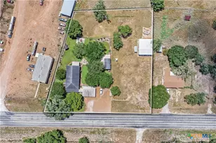 3393 E State Hwy 111, Yoakum, TX 77995 - Photo 9
