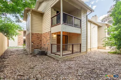 421 W San Antonio Street #I 2, San Marcos, TX 78666 - Photo 5