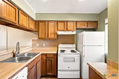 421 W San Antonio Street #I 2, San Marcos, TX 78666 - Photo 7