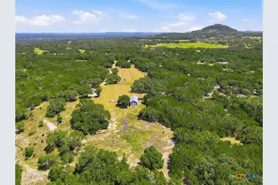 1353 Brushy Creek Drive, Lakehills, TX 78063 - Photo 15
