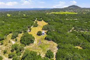 1353 Brushy Creek Dr, Lakehills, TX 78063 - Photo 15