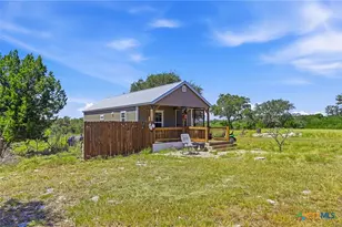 1353 Brushy Creek Dr, Lakehills, TX 78063 - Photo 15
