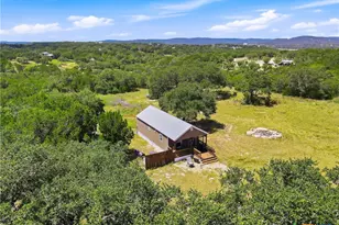 1353 Brushy Creek Dr, Lakehills, TX 78063 - Photo 11