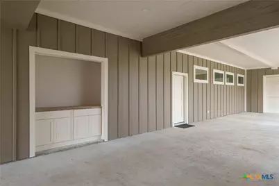 2010 Hoffmann Lane, New Braunfels, TX 78132 - Photo 33