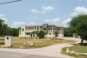 2010 Hoffmann Ln, New Braunfels, TX 78132 - Photo 1