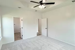 813 Waylon Cir, Killeen, TX 76542 - Photo 9