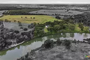 1196 Loch Ln, Seguin, TX 78155 - Photo 45