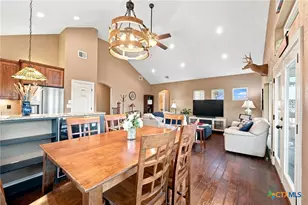 866 Artillery Dr, Canyon Lake, TX 78133 - Photo 9