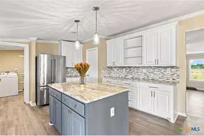 730 Shady Hollow Road, Victoria, TX 77904 - Photo 13