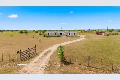 730 Shady Hollow Road, Victoria, TX 77904 - Photo 41