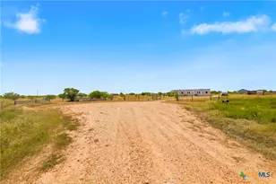730 Shady Holw Rd, Victoria, TX 77904 - Photo 35