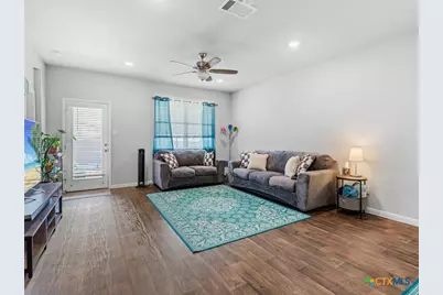 543 Golden Grove Parkway, San Marcos, TX 78666 - Photo 3