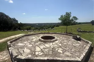 4130 Summit Dr, New Braunfels, TX 78132 - Photo 9