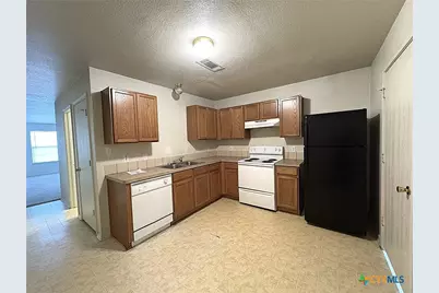 152 Ryan Circle #B, Nolanville, TX 76559 - Photo 3