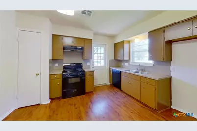 1209 Westcott #A, Round Rock, TX 78664 - Photo 3