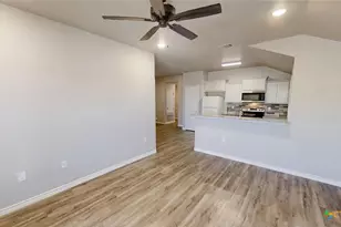 130 Wind Ridge Dr, Copperas Cove, TX 76522 - Photo 3