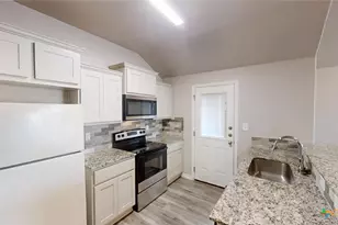 130 Wind Ridge Dr, Copperas Cove, TX 76522 - Photo 5