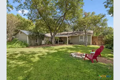 351 E North Street, New Braunfels, TX 78130 - Photo 37