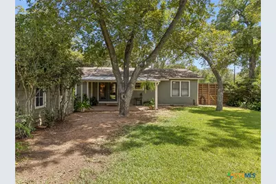 351 E North Street, New Braunfels, TX 78130 - Photo 39