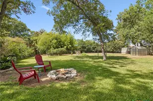 351 E North St, New Braunfels, TX 78130 - Photo 31