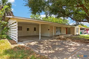 1814 Bon Aire Ave, Victoria, TX 77901 - Photo 3