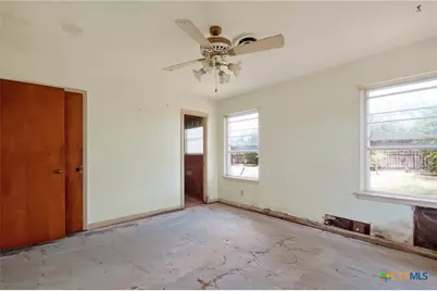 1814 Bon Aire Avenue, Victoria, TX 77901 - Photo 17