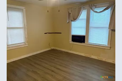 326 S Texana Street, Hallettsville, TX 77964 - Photo 27