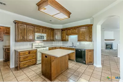 3814 Whispering Oaks, Temple, TX 76504 - Photo 9