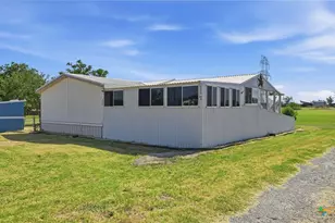 5013 Tucker Hill Ln, Cedar Creek, TX 78612 - Photo 19