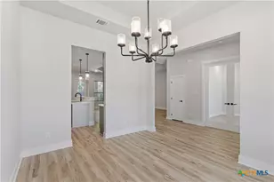 104 Cedar Bluff Dr, Harker Heights, TX 76548 - Photo 5