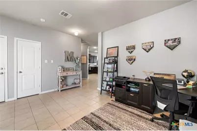 464 Copper Hill Drive, New Braunfels, TX 78130 - Photo 7