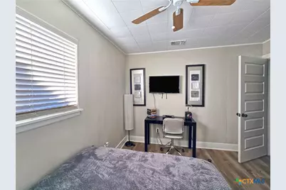 553 Scenic Drive, Canyon Lake, TX 78133 - Photo 23