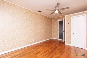 4510 Russell Dr, Austin, TX 78745 - Photo 11
