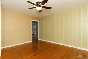 4510 Russell Dr, Austin, TX 78745 - Photo 3