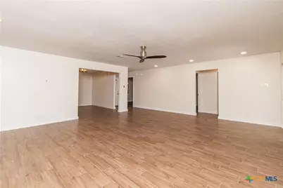 304 Timber Ridge Drive, Nolanville, TX 76559 - Photo 3