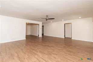 304 Timber Ridge Dr, Nolanville, TX 76559 - Photo 3