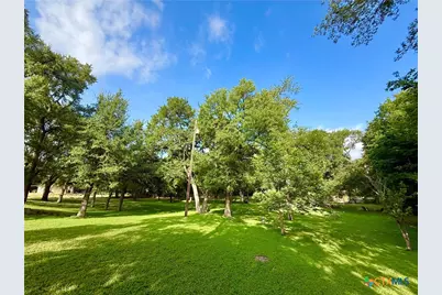 909 Center Circle, Salado, TX 76571 - Photo 15